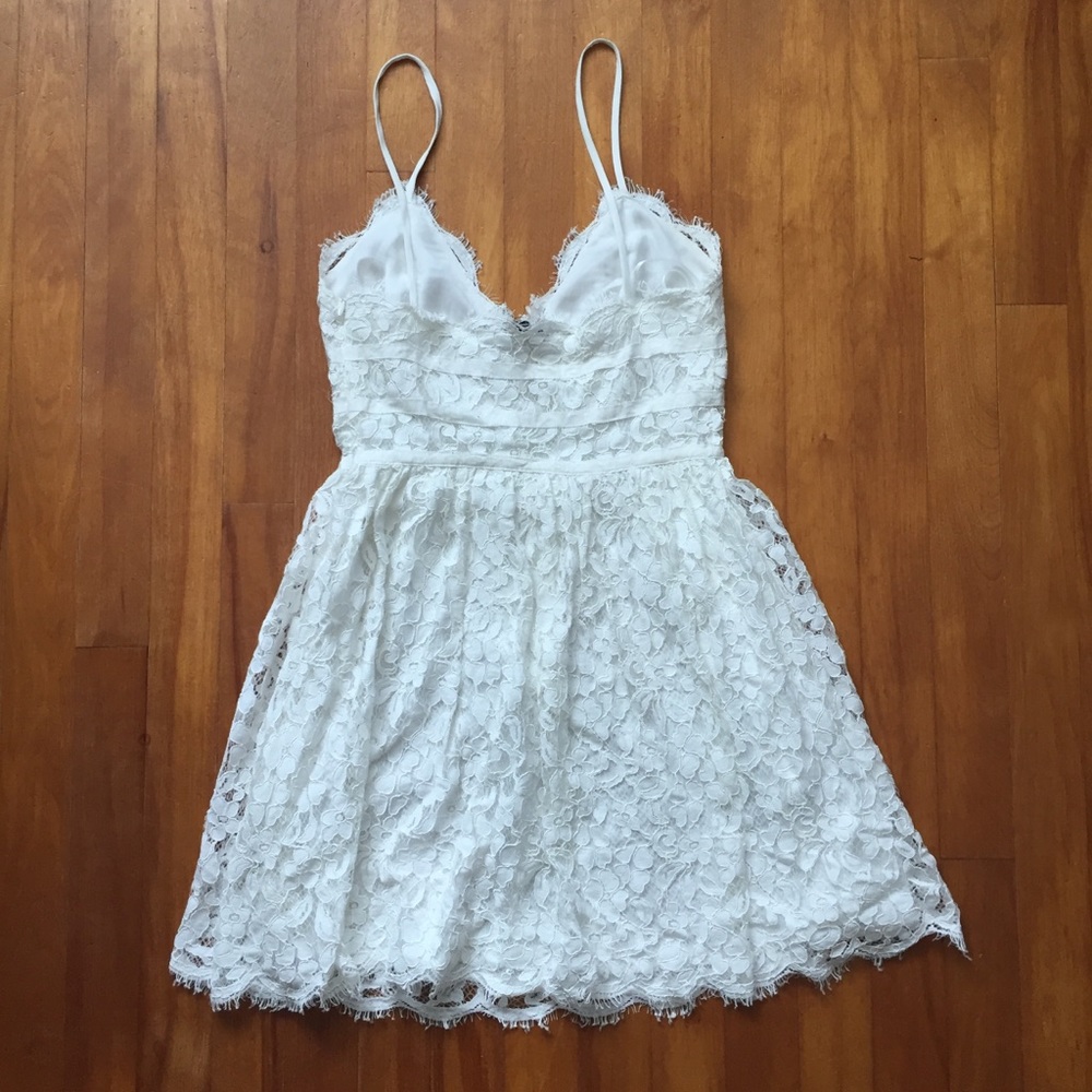NBD Lace White Dress - Picture 3 of 7